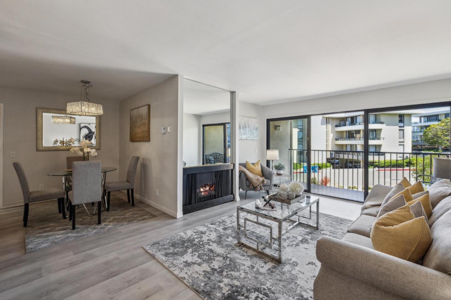 Detail Gallery Image 2 of 33 For 1550 Frontera Way #112,  Millbrae,  CA 94030 - 2 Beds | 2 Baths