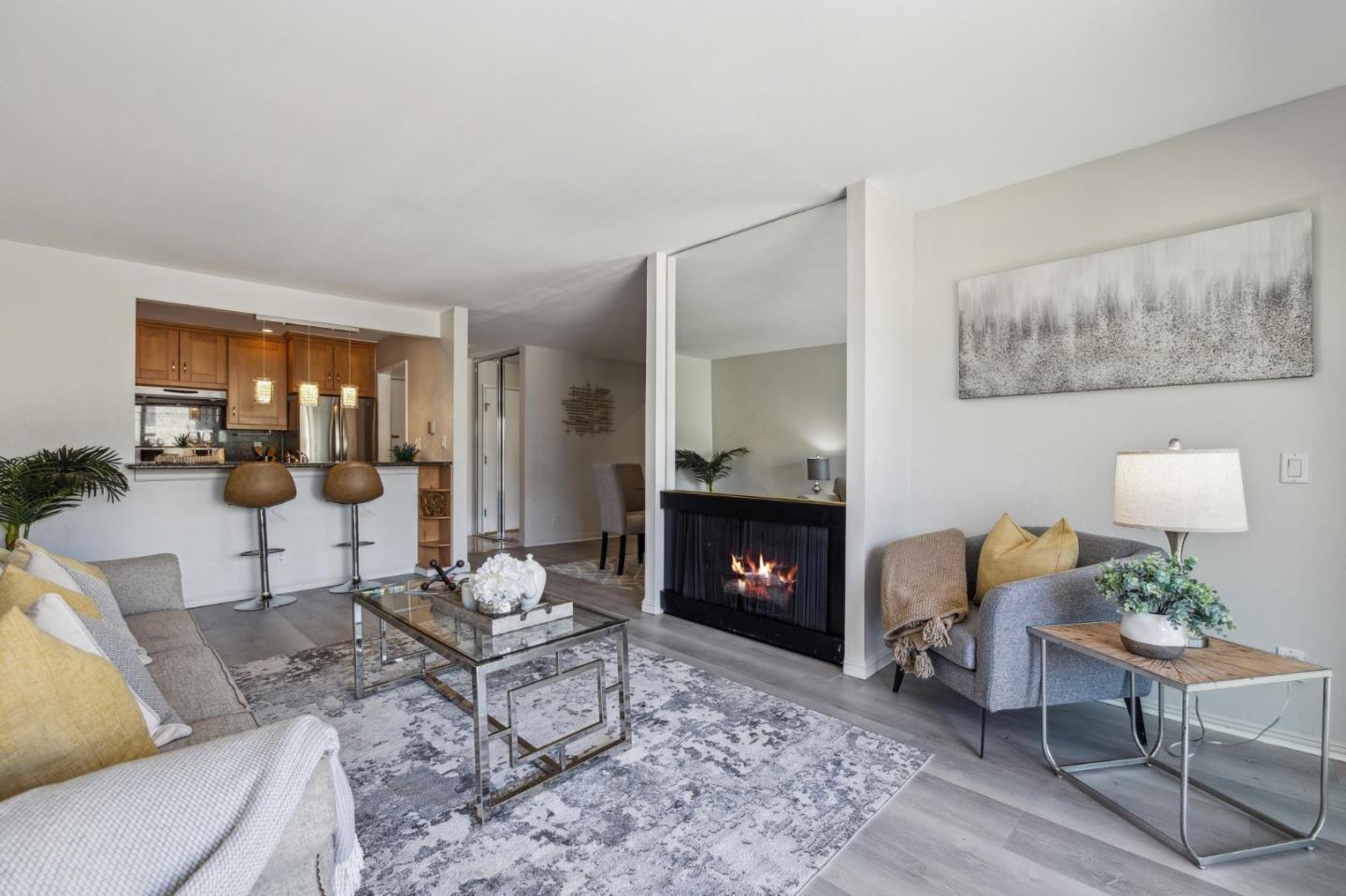 Detail Gallery Image 5 of 33 For 1550 Frontera Way #112,  Millbrae,  CA 94030 - 2 Beds | 2 Baths