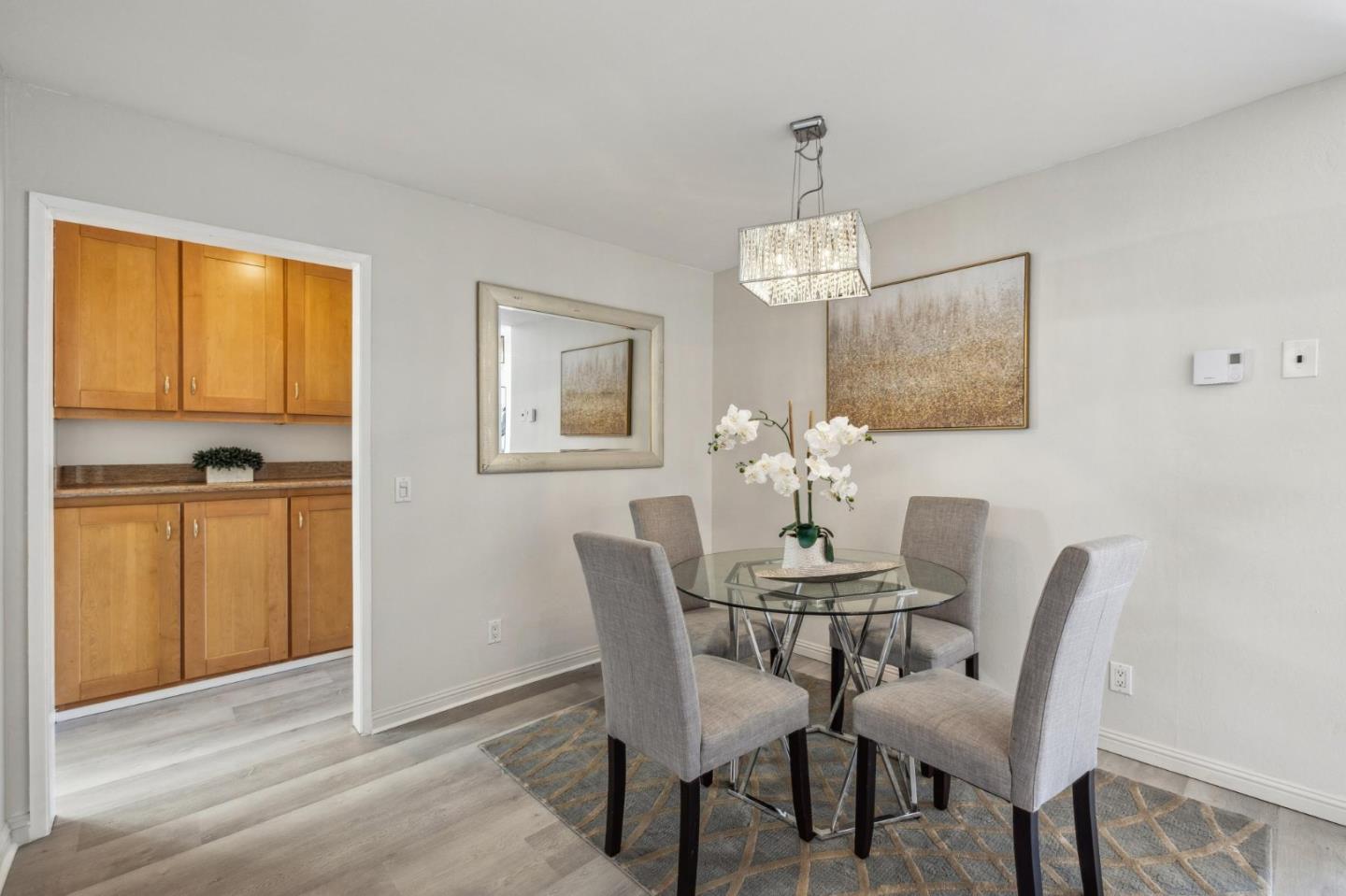 Detail Gallery Image 7 of 33 For 1550 Frontera Way #112,  Millbrae,  CA 94030 - 2 Beds | 2 Baths