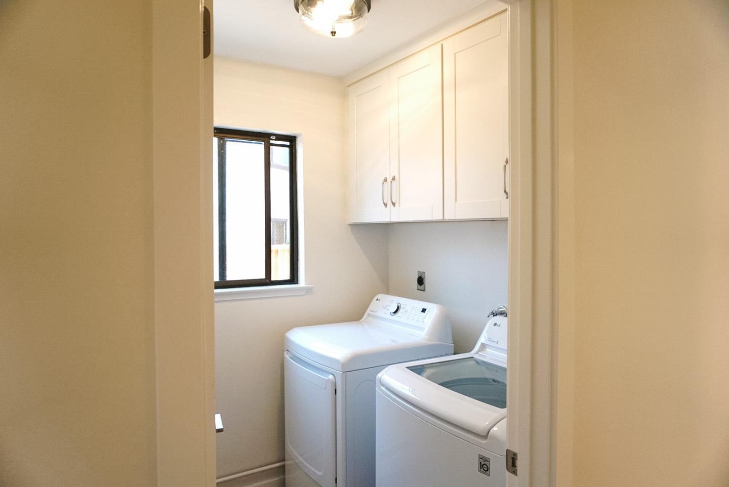 Detail Gallery Image 23 of 37 For 2090-2092 Penasquitas Dr, Aptos,  CA 95003 - 4 Beds | 4/1 Baths