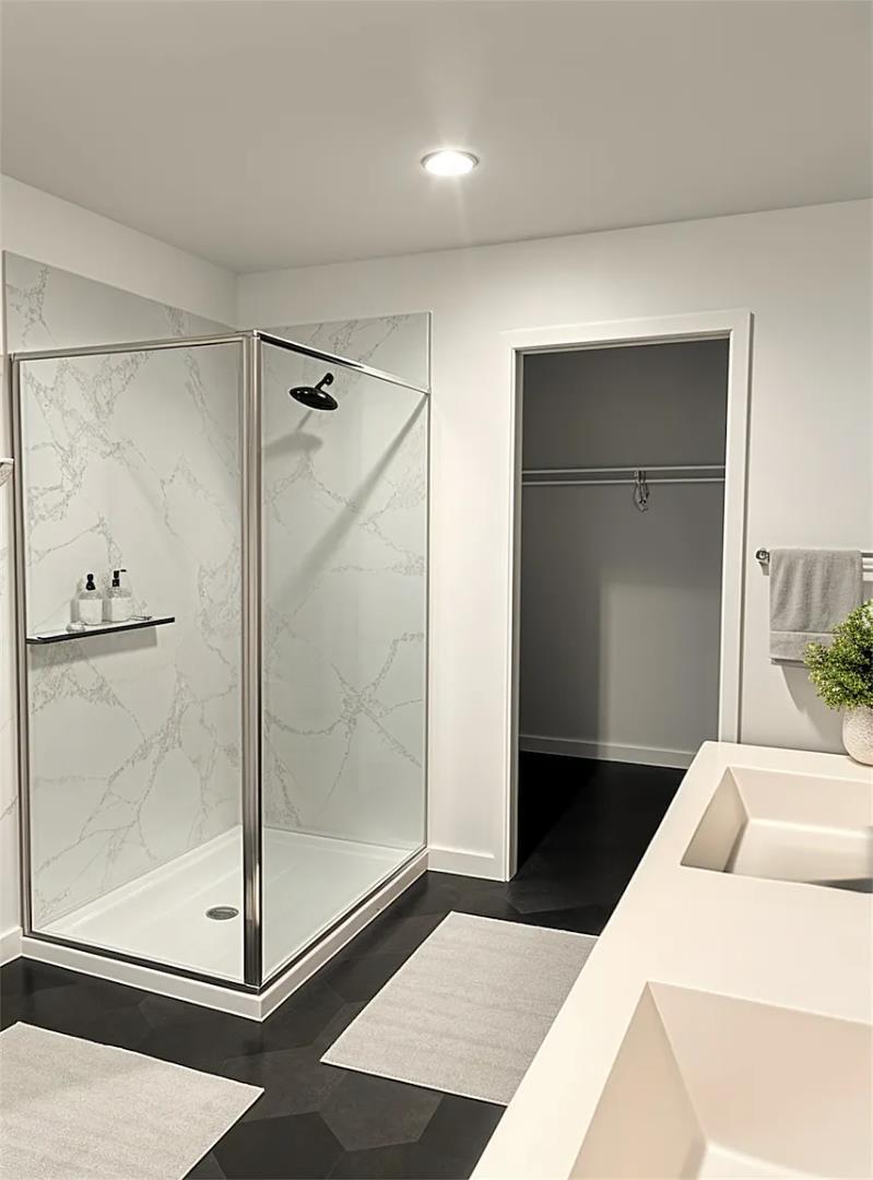 Detail Gallery Image 4 of 37 For 2090-2092 Penasquitas Dr, Aptos,  CA 95003 - 4 Beds | 4/1 Baths