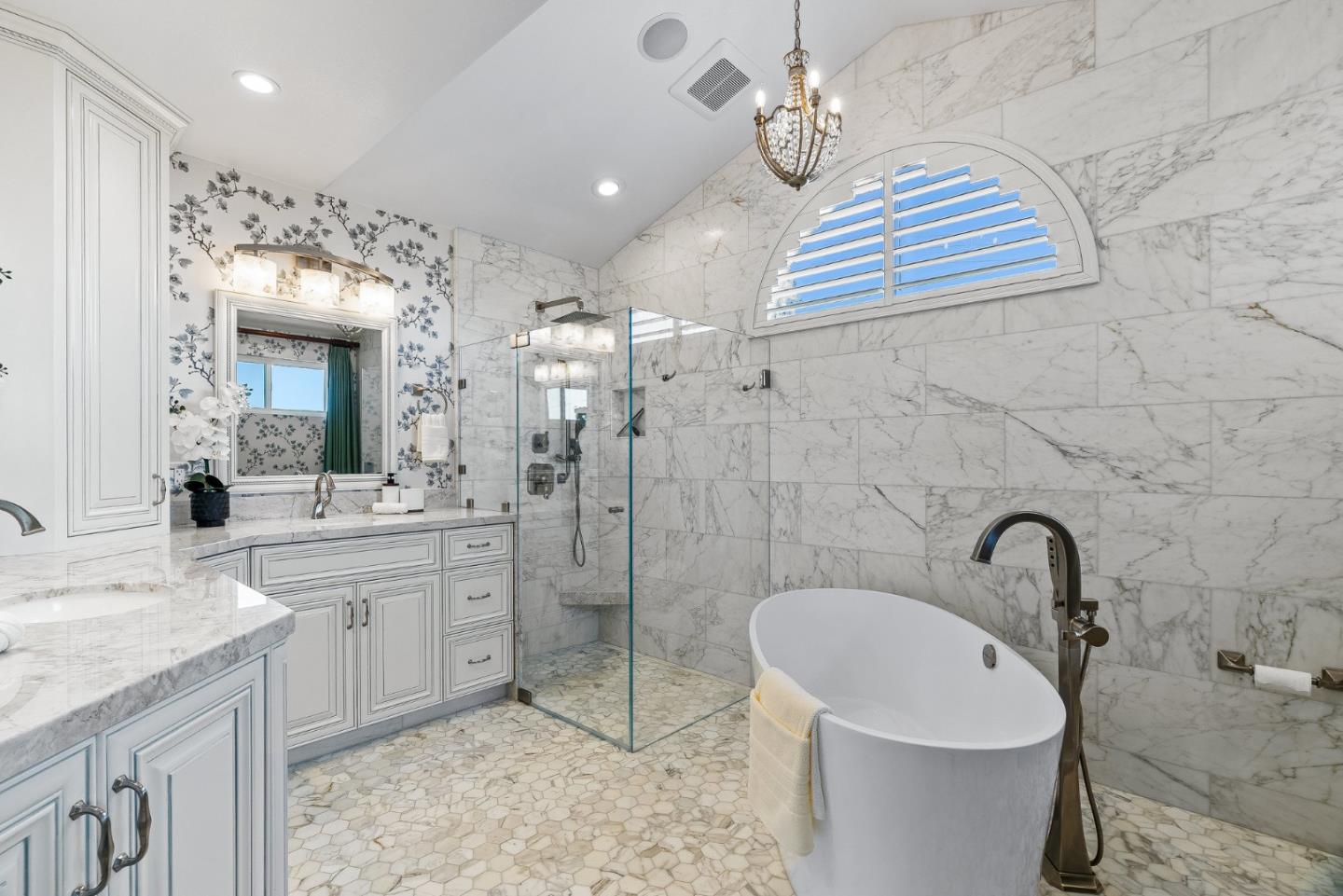 Detail Gallery Image 14 of 46 For 3067 Terrace Dr, Aptos,  CA 95003 - 4 Beds | 2/1 Baths