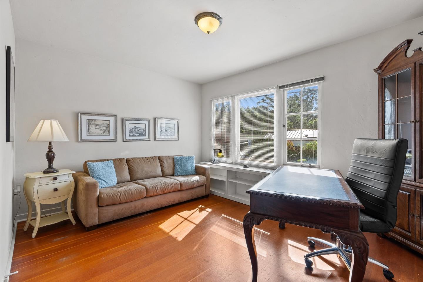 Detail Gallery Image 14 of 27 For 925 Cass St, Monterey,  CA 93940 - 3 Beds | 2 Baths