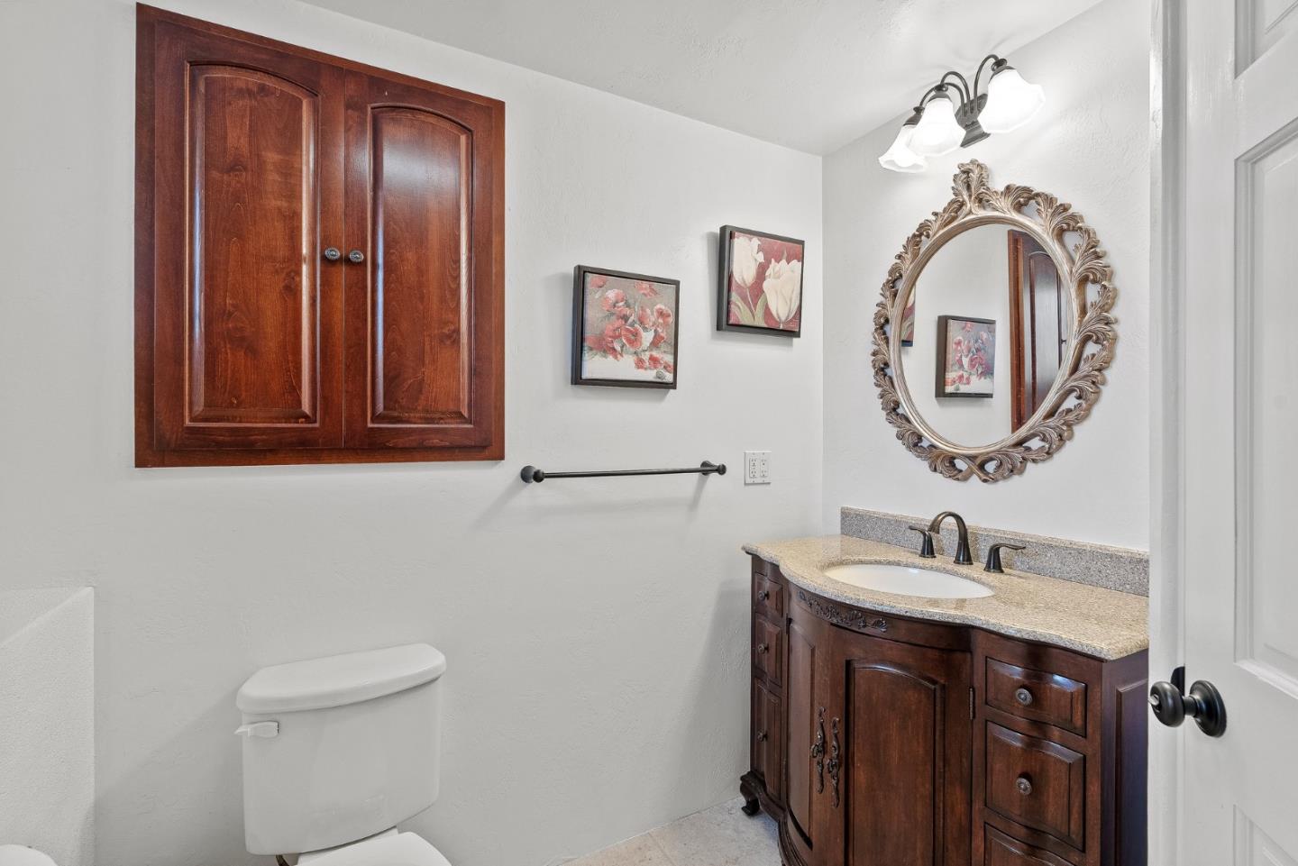Detail Gallery Image 20 of 27 For 925 Cass St, Monterey,  CA 93940 - 3 Beds | 2 Baths