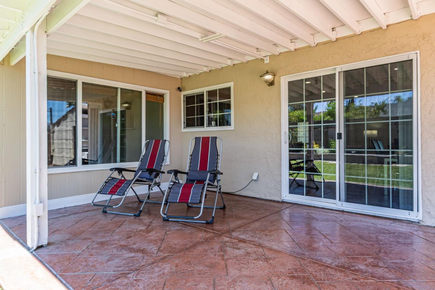 Detail Gallery Image 12 of 20 For 1570 Dina Ct, San Jose,  CA 95121 - 4 Beds | 2 Baths