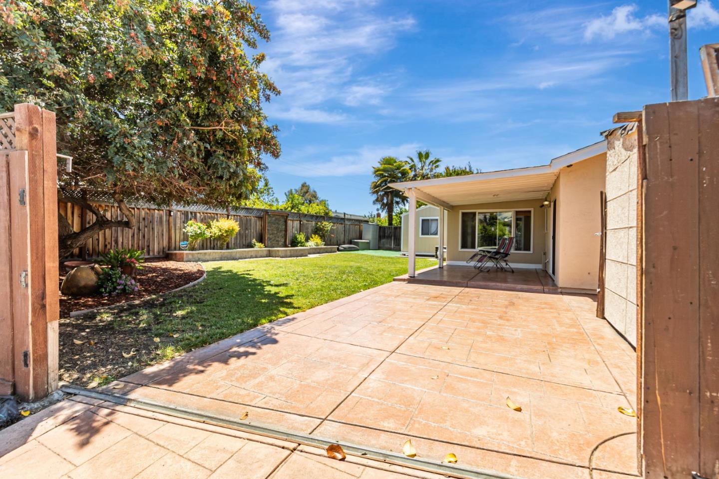 Detail Gallery Image 17 of 20 For 1570 Dina Ct, San Jose,  CA 95121 - 4 Beds | 2 Baths