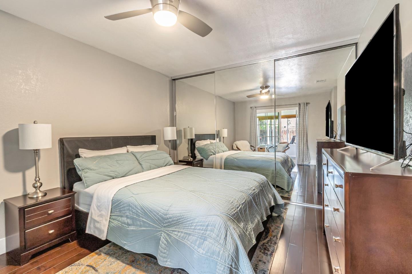 Detail Gallery Image 8 of 20 For 1570 Dina Ct, San Jose,  CA 95121 - 4 Beds | 2 Baths