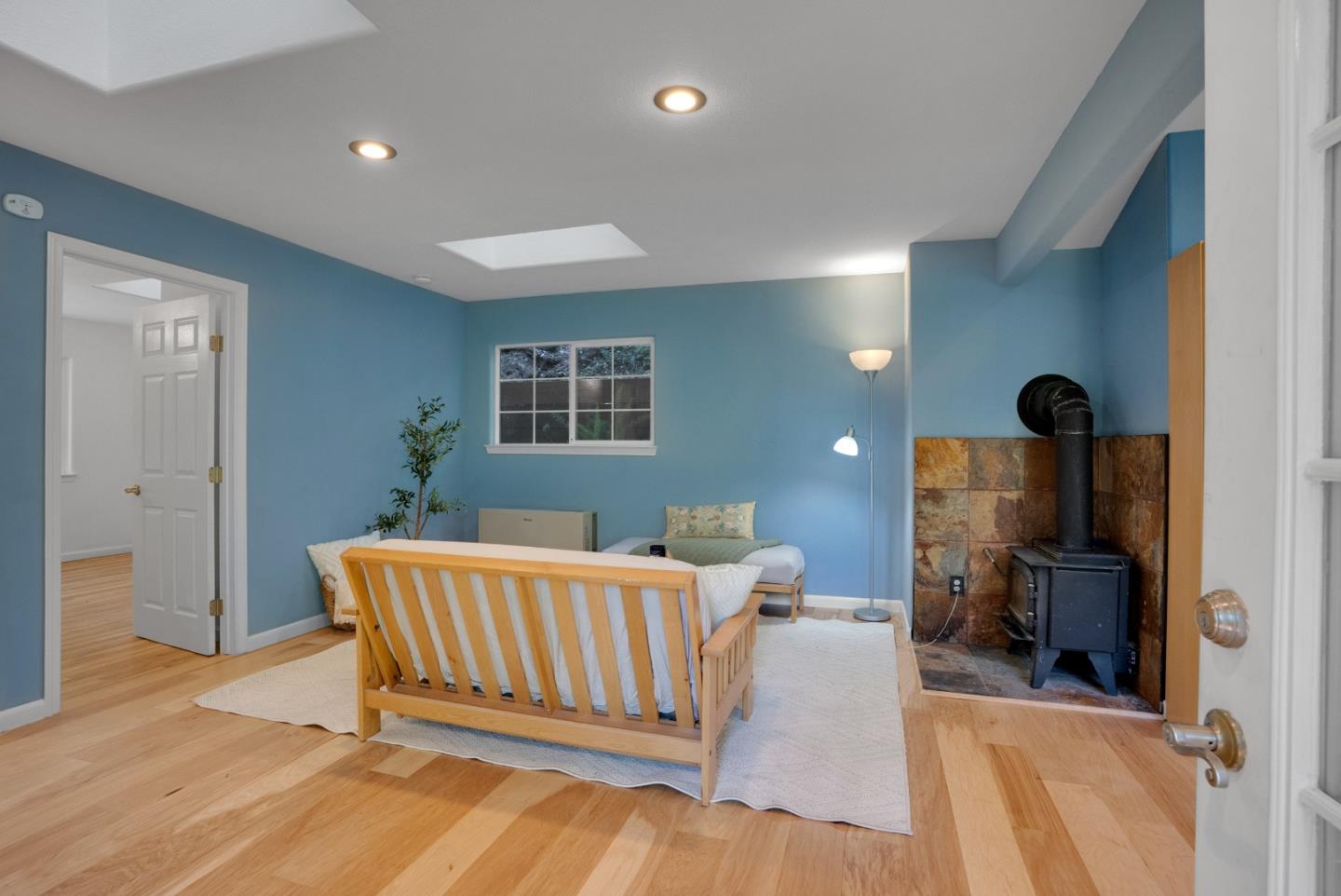 Detail Gallery Image 3 of 35 For 895 Forest Way, Brookdale,  CA 95007 - 3 Beds | 2 Baths
