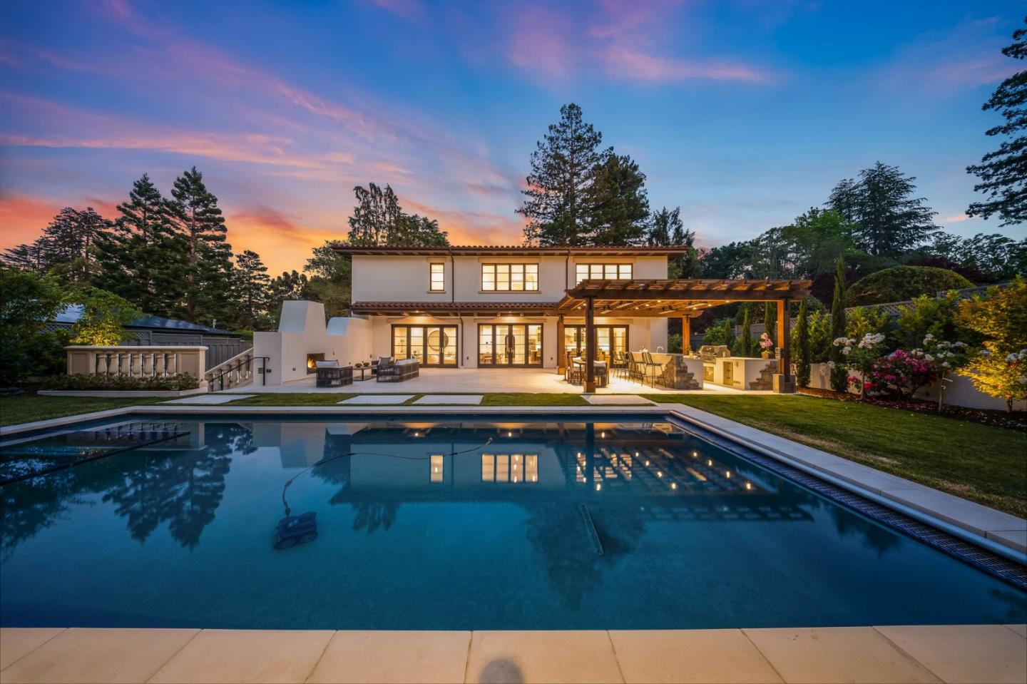 Detail Gallery Image 105 of 112 For 830 Bromfield Rd, San Mateo,  CA 94402 - 4 Beds | 4/2 Baths