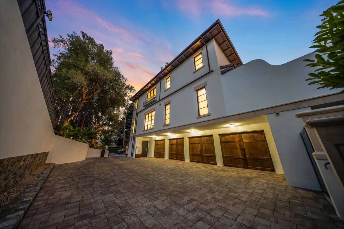 Detail Gallery Image 119 of 138 For 830 Bromfield Rd, San Mateo,  CA 94402 - 4 Beds | 4/2 Baths