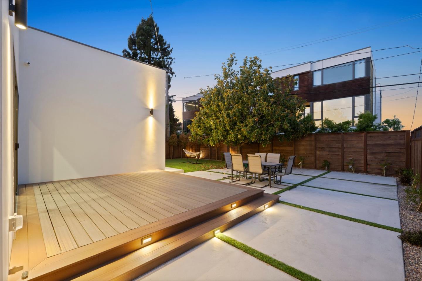 Detail Gallery Image 64 of 72 For 1025 Walnut St, San Carlos,  CA 94070 - 4 Beds | 4 Baths