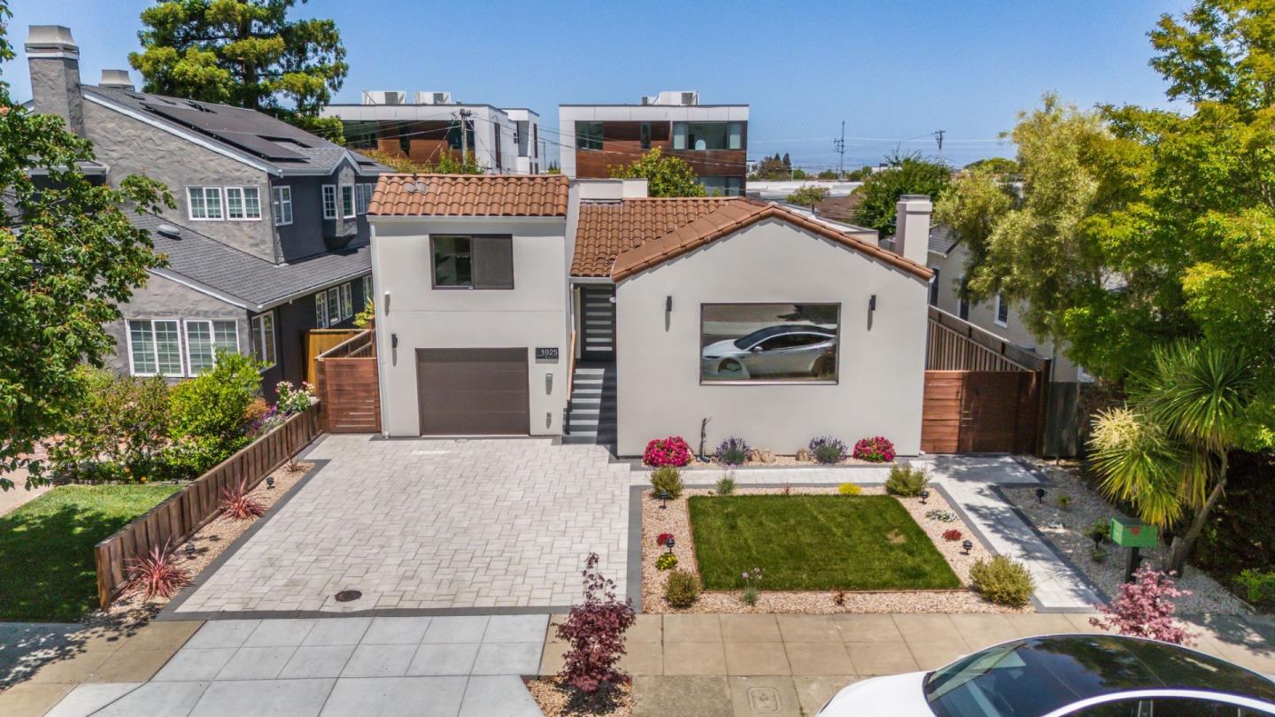 Detail Gallery Image 66 of 72 For 1025 Walnut St, San Carlos,  CA 94070 - 4 Beds | 4 Baths