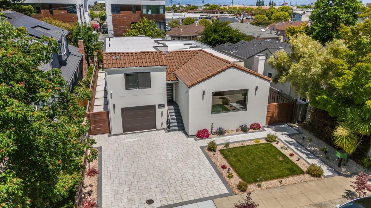 Detail Gallery Image 67 of 72 For 1025 Walnut St, San Carlos,  CA 94070 - 4 Beds | 4 Baths