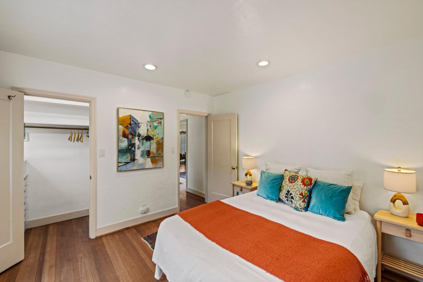 Detail Gallery Image 8 of 28 For 636 Spazier Avenue, Pacific Grove,  CA 93950 - 3 Beds | 3 Baths