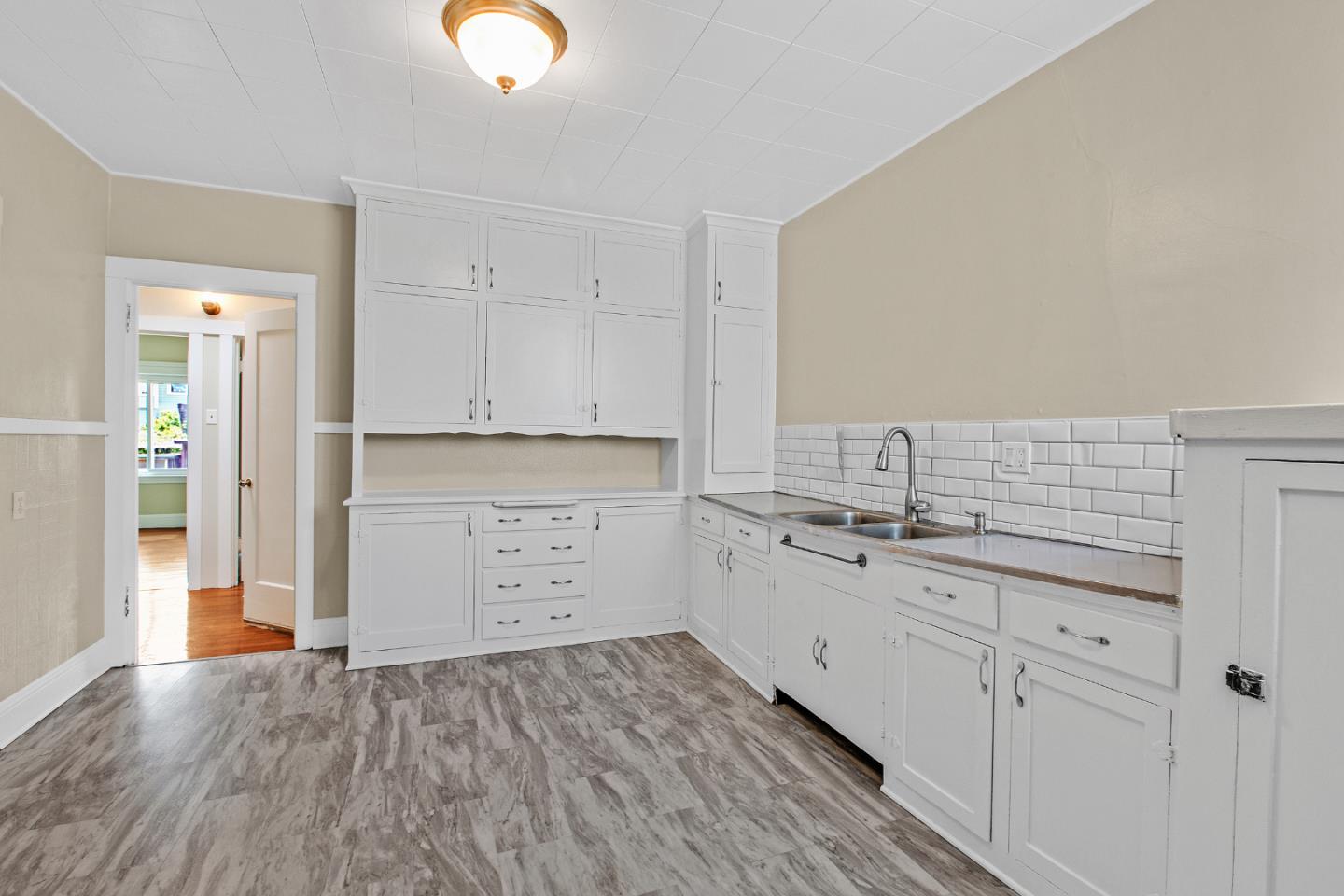 Detail Gallery Image 18 of 37 For 222 Holyoke, San Francisco,  CA 94134 - 2 Beds | 1 Baths