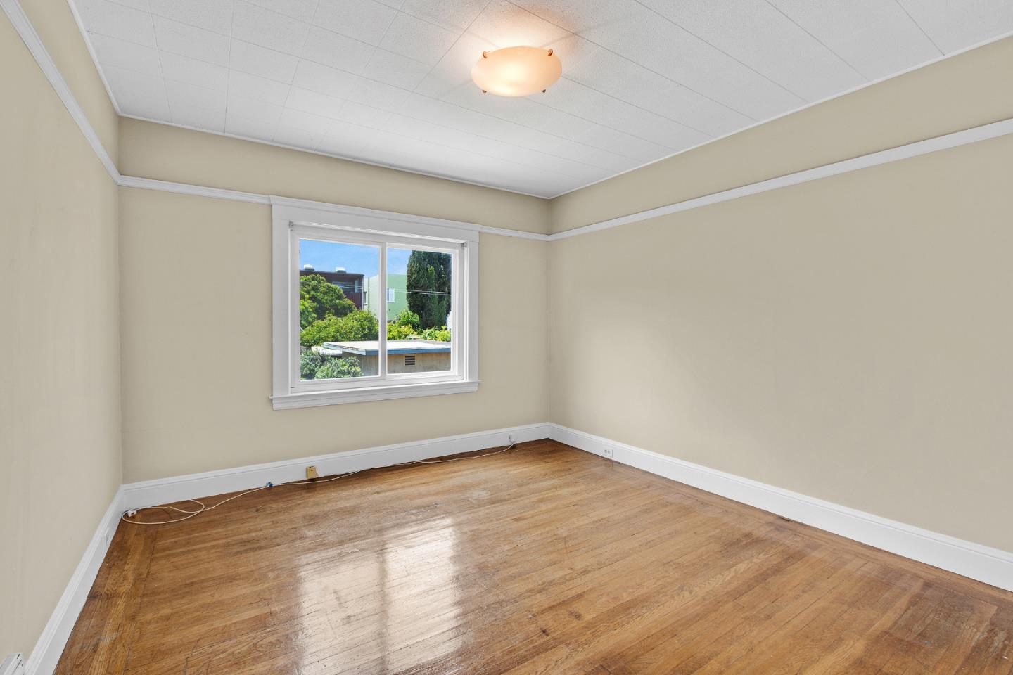 Detail Gallery Image 24 of 37 For 222 Holyoke, San Francisco,  CA 94134 - 2 Beds | 1 Baths