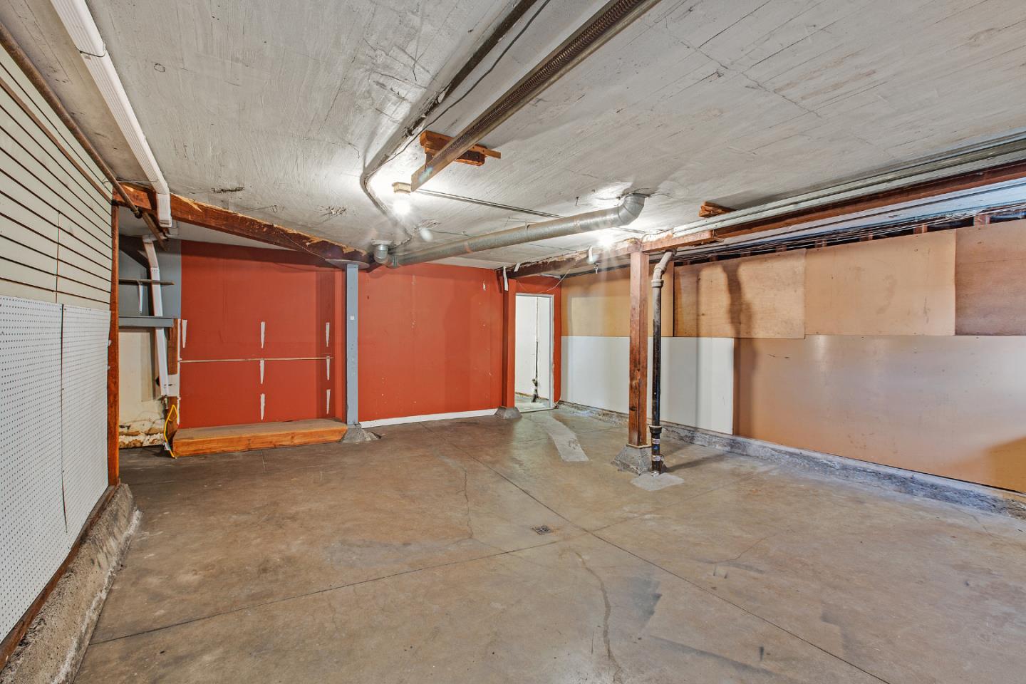Detail Gallery Image 33 of 37 For 222 Holyoke, San Francisco,  CA 94134 - 2 Beds | 1 Baths