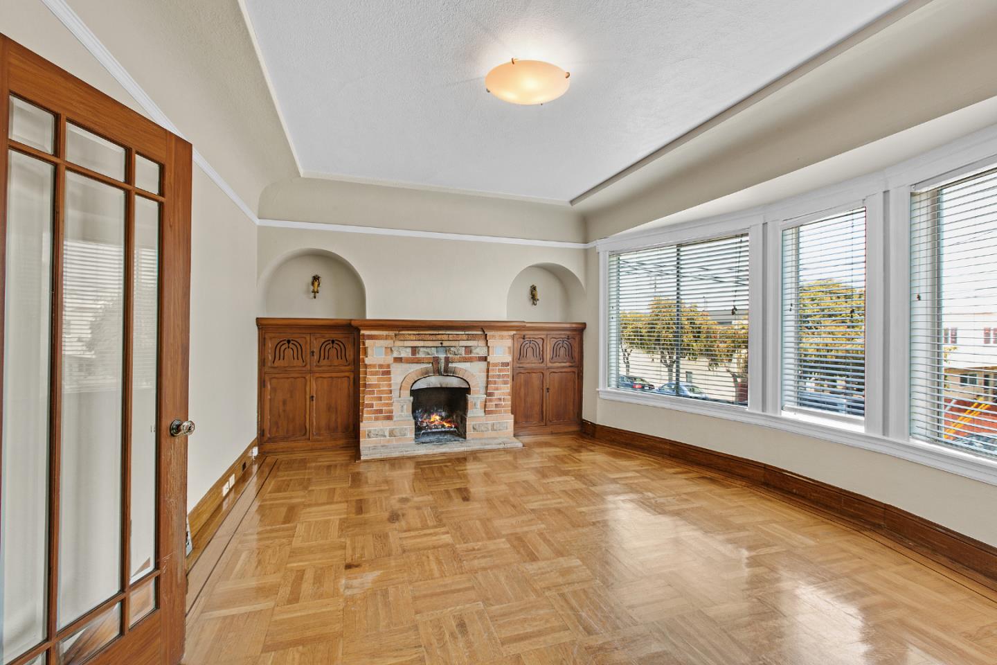 Detail Gallery Image 9 of 37 For 222 Holyoke, San Francisco,  CA 94134 - 2 Beds | 1 Baths