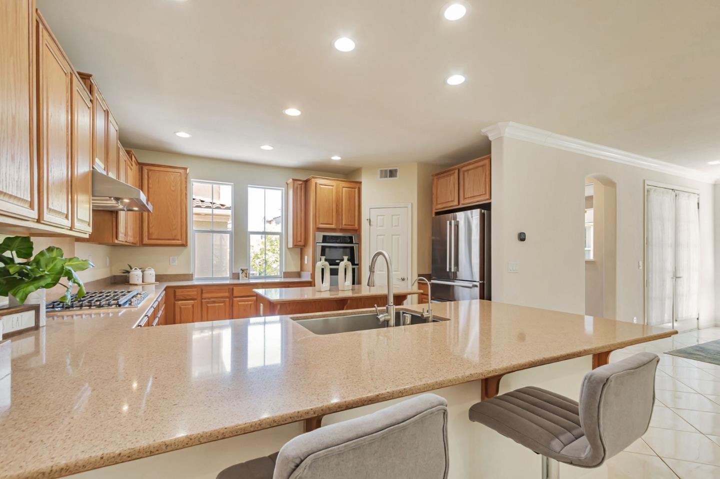 Detail Gallery Image 13 of 52 For 755 Adeline Ave, San Jose,  CA 95136 - 4 Beds | 3/1 Baths