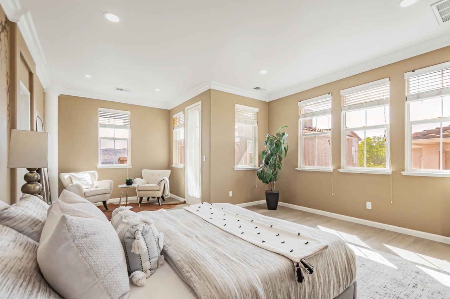 Detail Gallery Image 20 of 52 For 755 Adeline Ave, San Jose,  CA 95136 - 4 Beds | 3/1 Baths