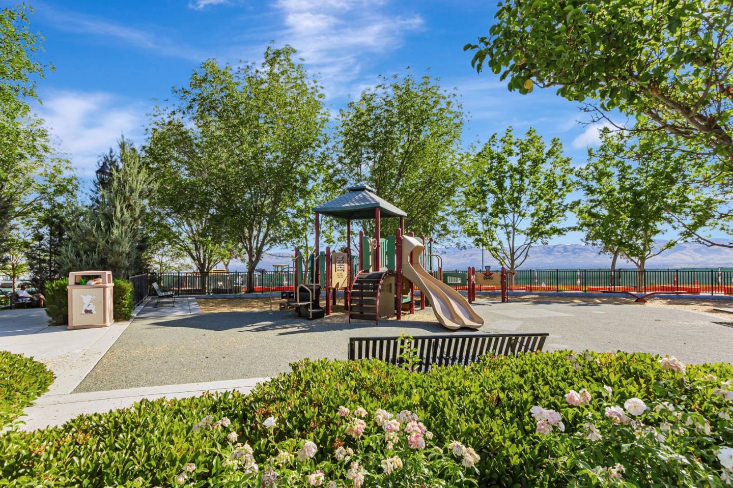 Detail Gallery Image 46 of 52 For 755 Adeline Ave, San Jose,  CA 95136 - 4 Beds | 3/1 Baths