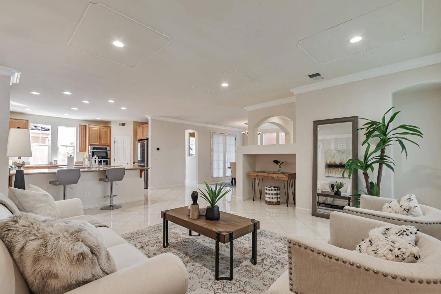 Detail Gallery Image 6 of 52 For 755 Adeline Ave, San Jose,  CA 95136 - 4 Beds | 3/1 Baths