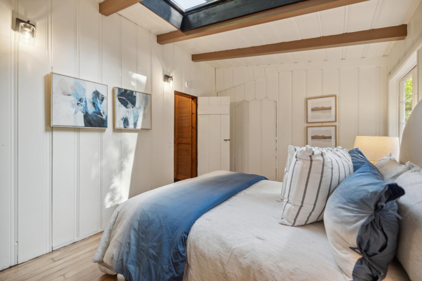 Detail Gallery Image 22 of 88 For 235 Creekside Ln, Santa Cruz,  CA 95060 - 2 Beds | 2 Baths