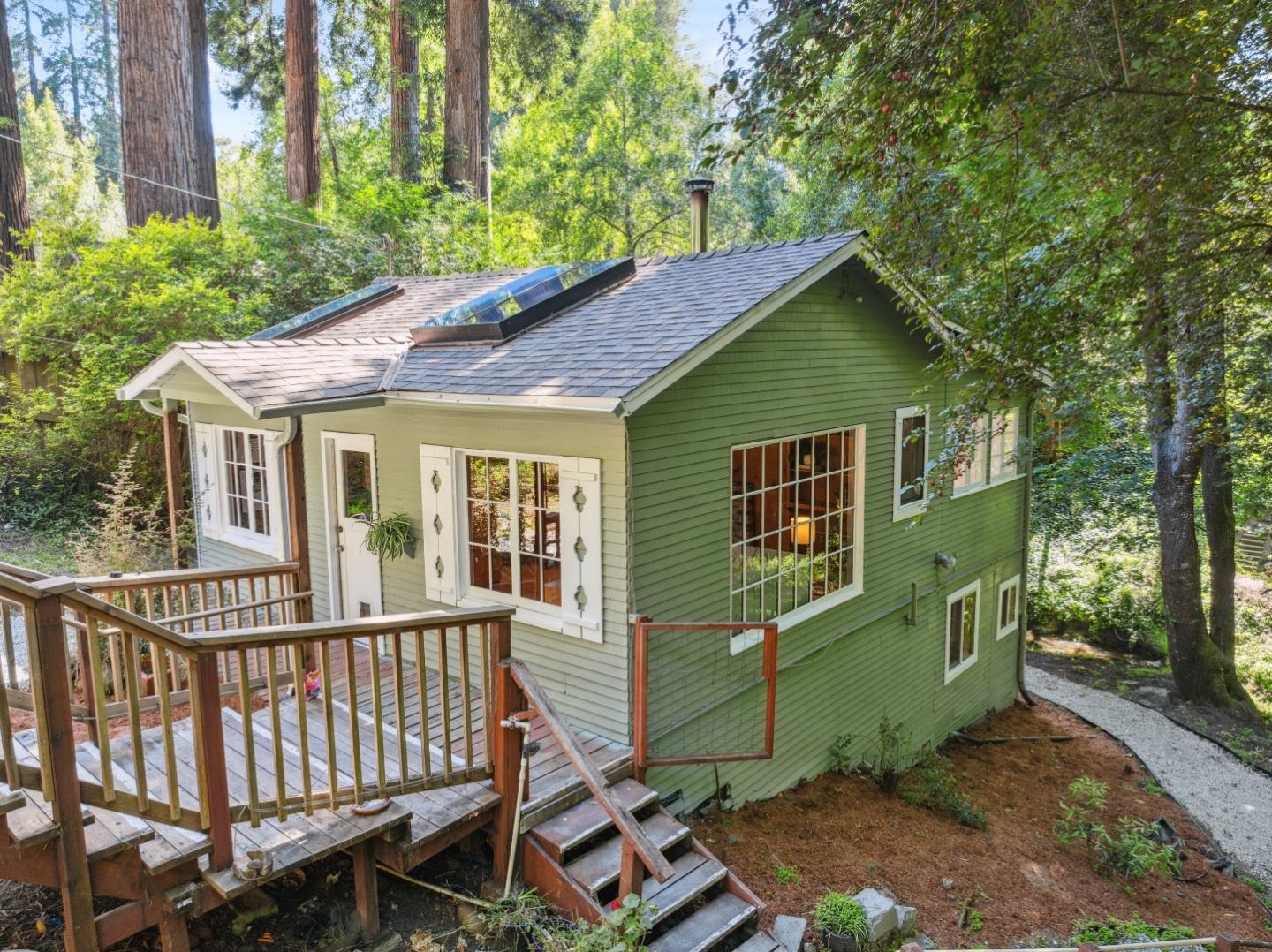 Detail Gallery Image 59 of 88 For 235 Creekside Ln, Santa Cruz,  CA 95060 - 2 Beds | 2 Baths