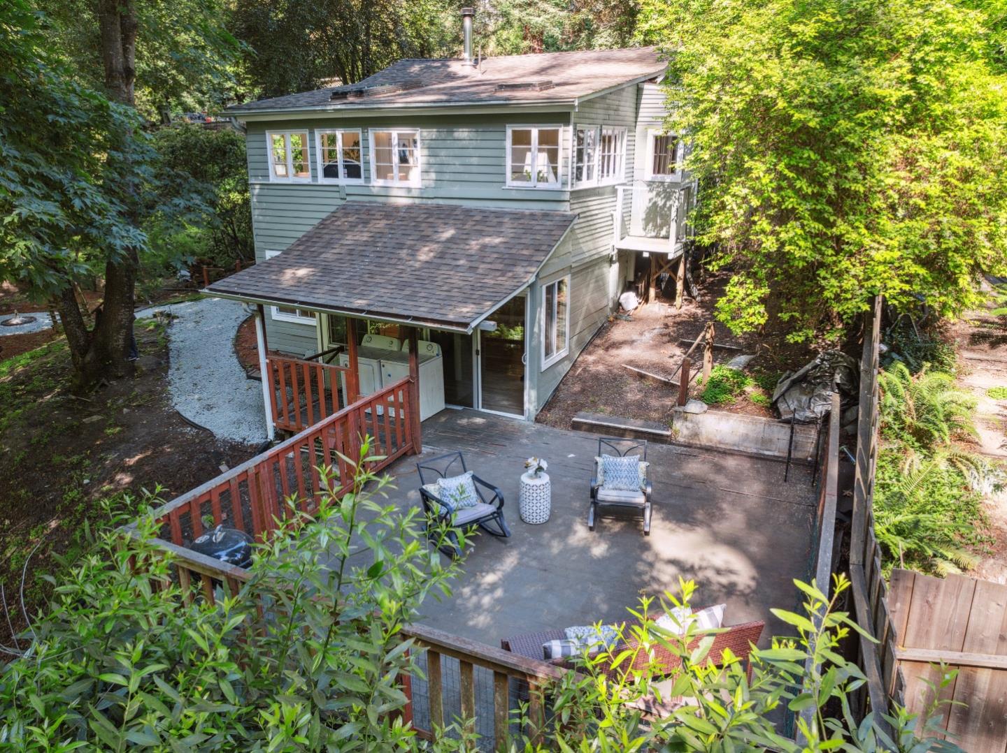 Detail Gallery Image 62 of 88 For 235 Creekside Ln, Santa Cruz,  CA 95060 - 2 Beds | 2 Baths