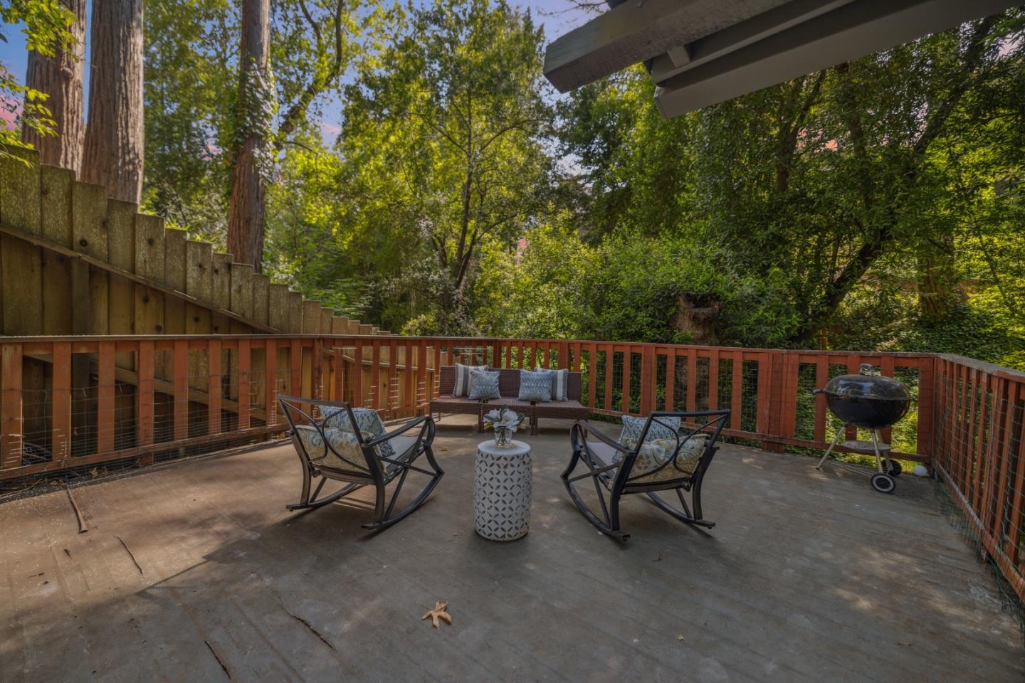 Detail Gallery Image 66 of 88 For 235 Creekside Ln, Santa Cruz,  CA 95060 - 2 Beds | 2 Baths