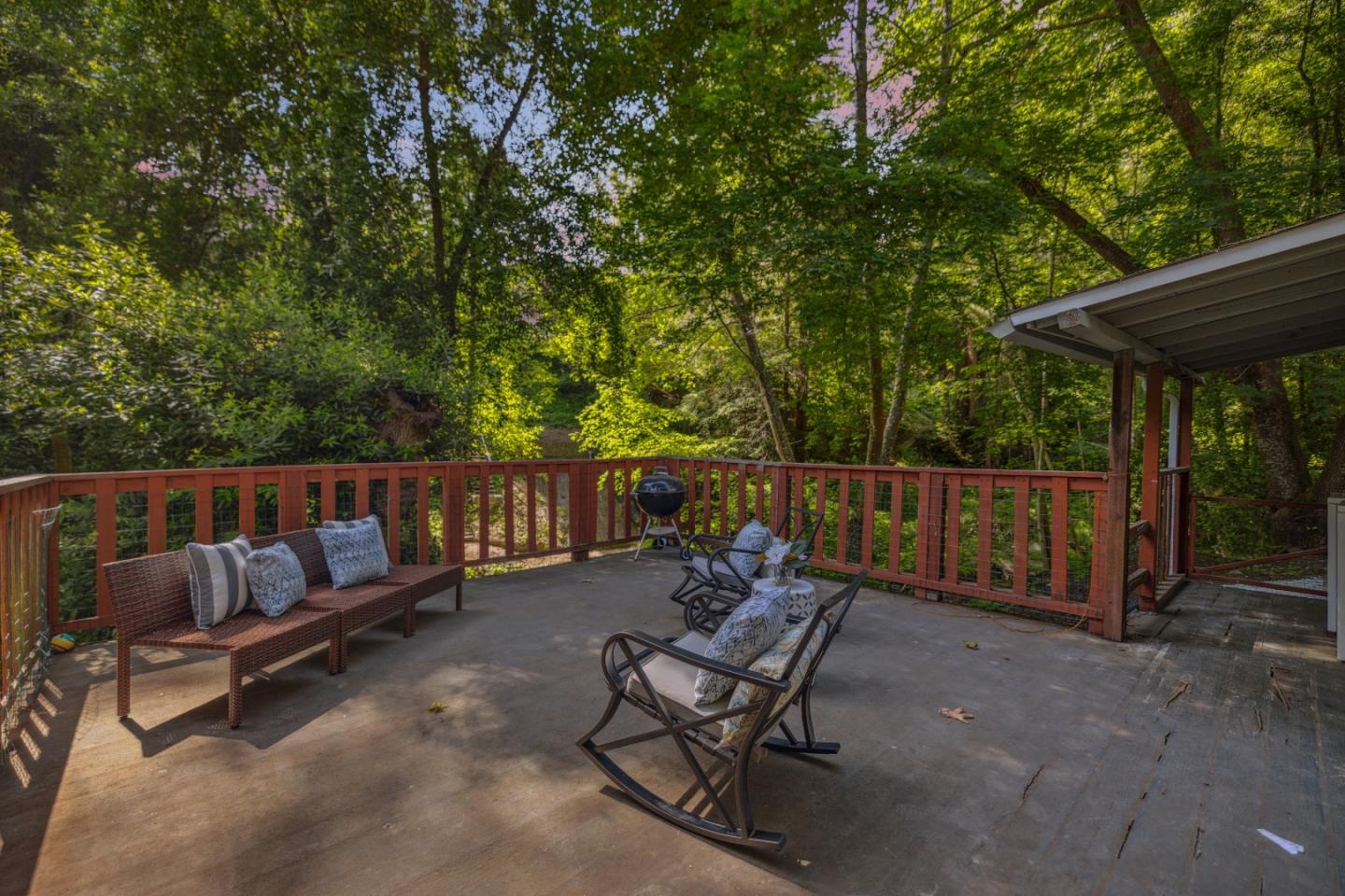Detail Gallery Image 67 of 88 For 235 Creekside Ln, Santa Cruz,  CA 95060 - 2 Beds | 2 Baths