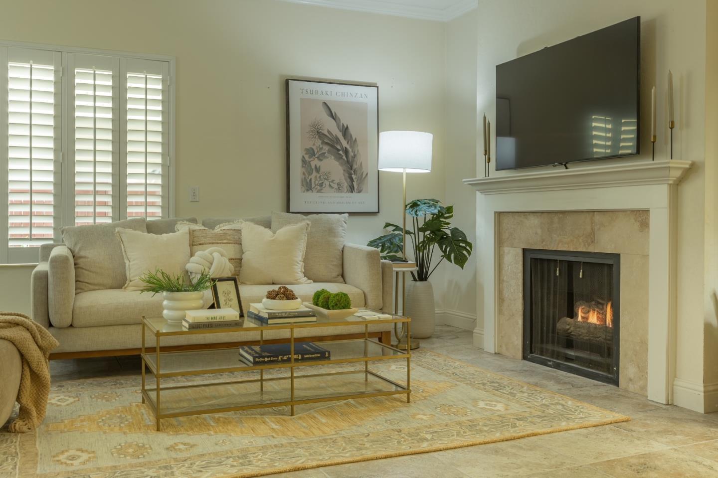 Detail Gallery Image 1 of 16 For Mission Se 4th St 3n,  Carmel,  CA 93923 - 1 Beds | 1 Baths