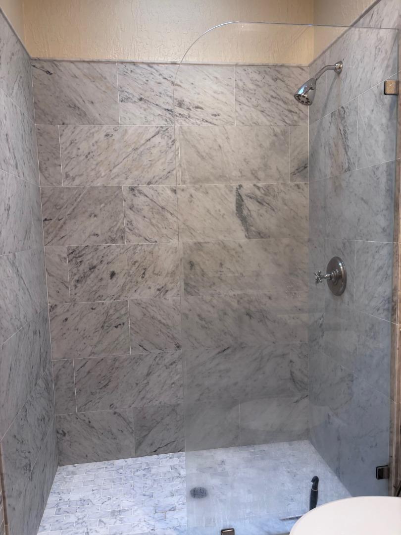 Detail Gallery Image 10 of 16 For Mission Se 4th St 3n,  Carmel,  CA 93923 - 1 Beds | 1 Baths