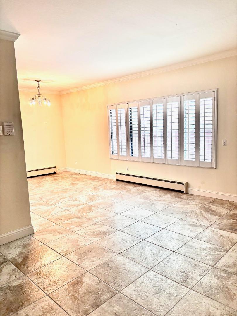 Detail Gallery Image 14 of 16 For Mission Se 4th St 3n,  Carmel,  CA 93923 - 1 Beds | 1 Baths