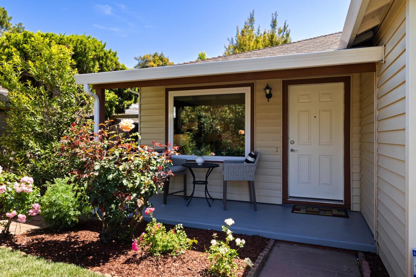Detail Gallery Image 2 of 30 For 903 Alameda De Las Pulgas, Belmont,  CA 94002 - 3 Beds | 2 Baths
