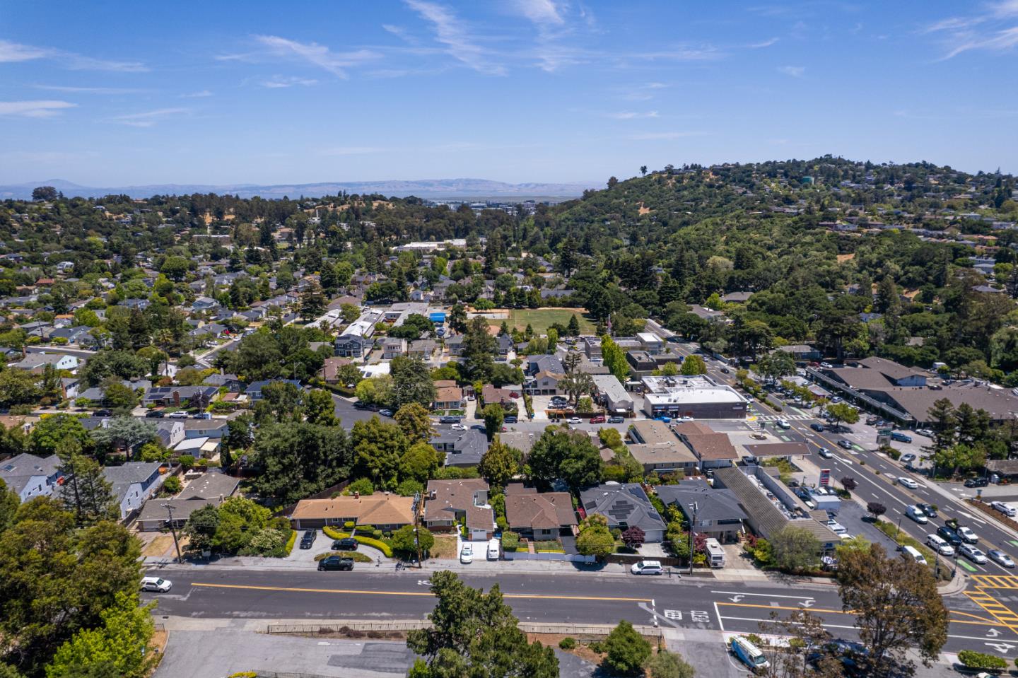 Detail Gallery Image 21 of 30 For 903 Alameda De Las Pulgas, Belmont,  CA 94002 - 3 Beds | 2 Baths