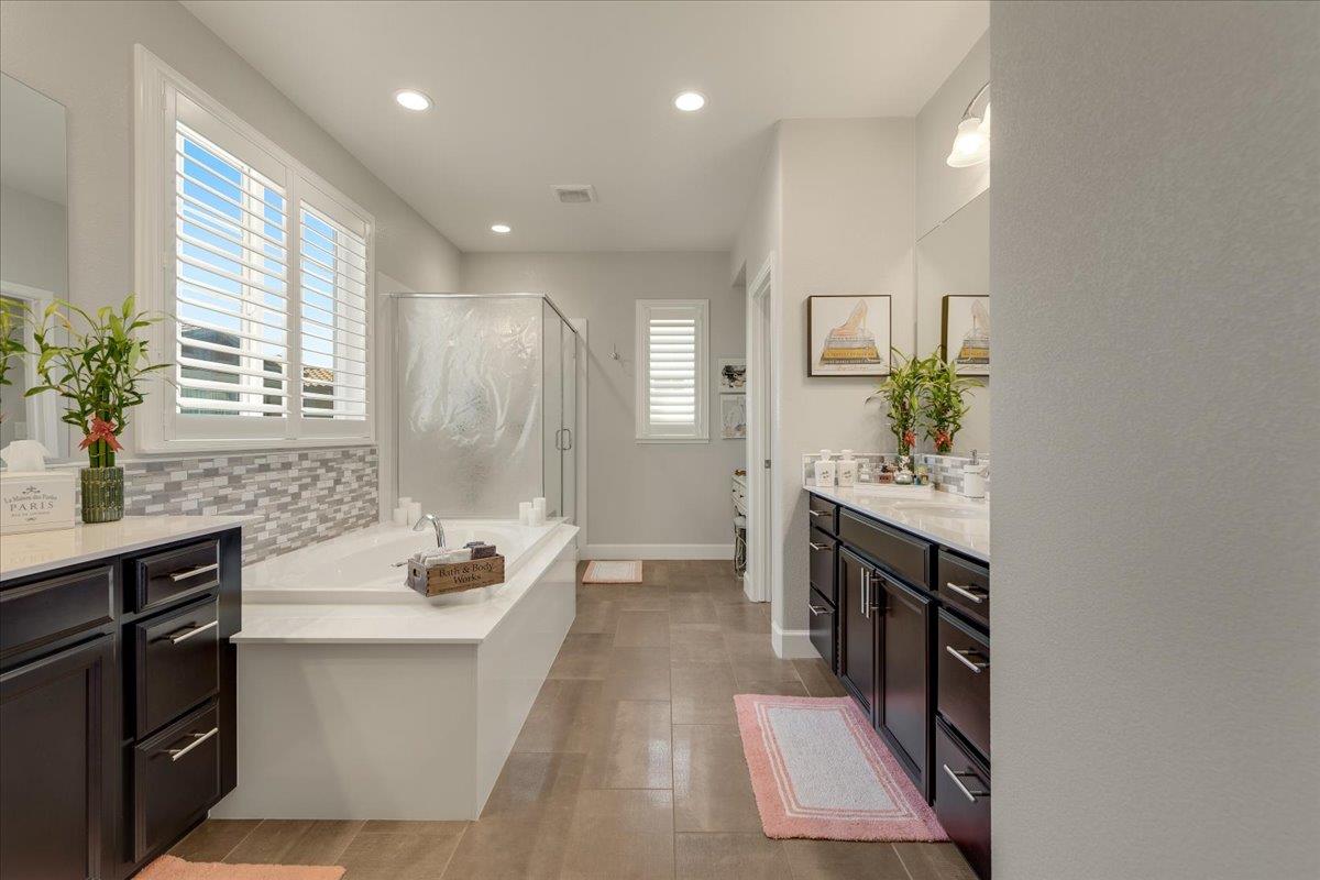 Detail Gallery Image 21 of 53 For 738 Sullivan Way, Gilroy,  CA 95020 - 4 Beds | 3 Baths
