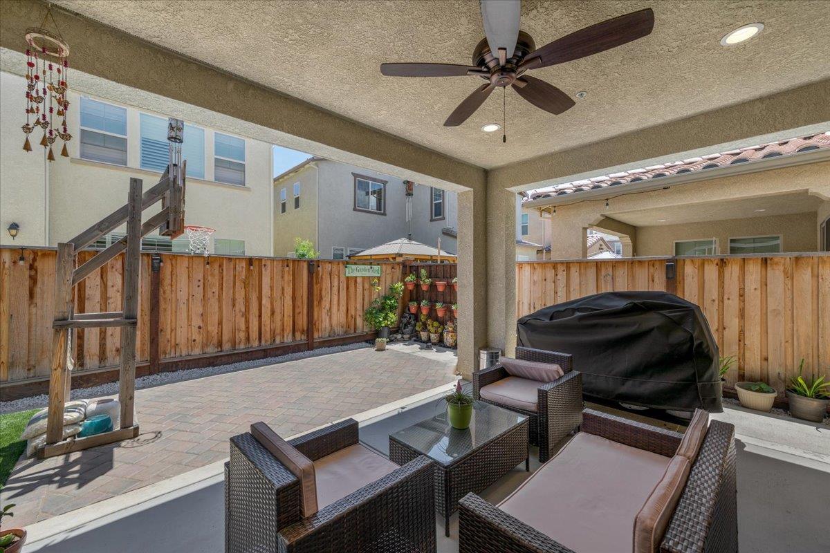 Detail Gallery Image 29 of 53 For 738 Sullivan Way, Gilroy,  CA 95020 - 4 Beds | 3 Baths