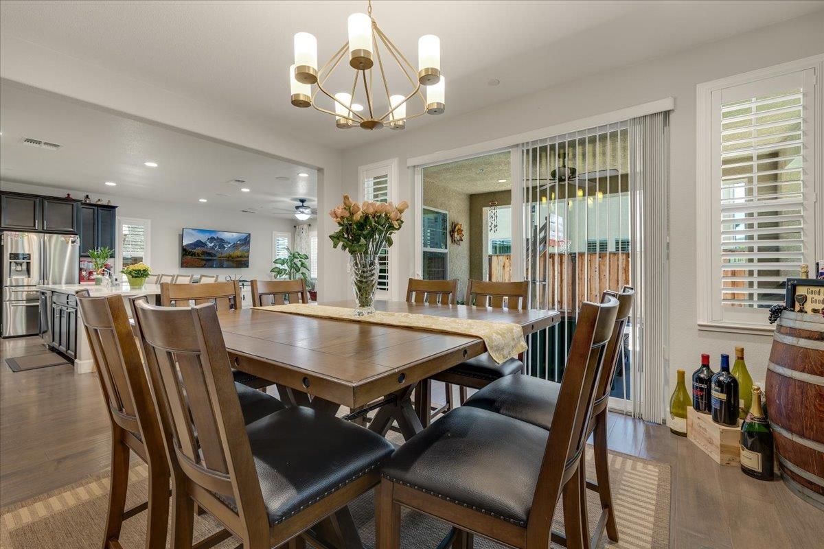 Detail Gallery Image 7 of 53 For 738 Sullivan Way, Gilroy,  CA 95020 - 4 Beds | 3 Baths
