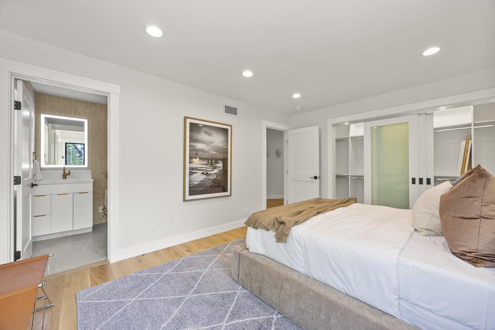 Detail Gallery Image 43 of 68 For 1095 Macadamia Dr, Hillsborough,  CA 94010 - 5 Beds | 5/1 Baths