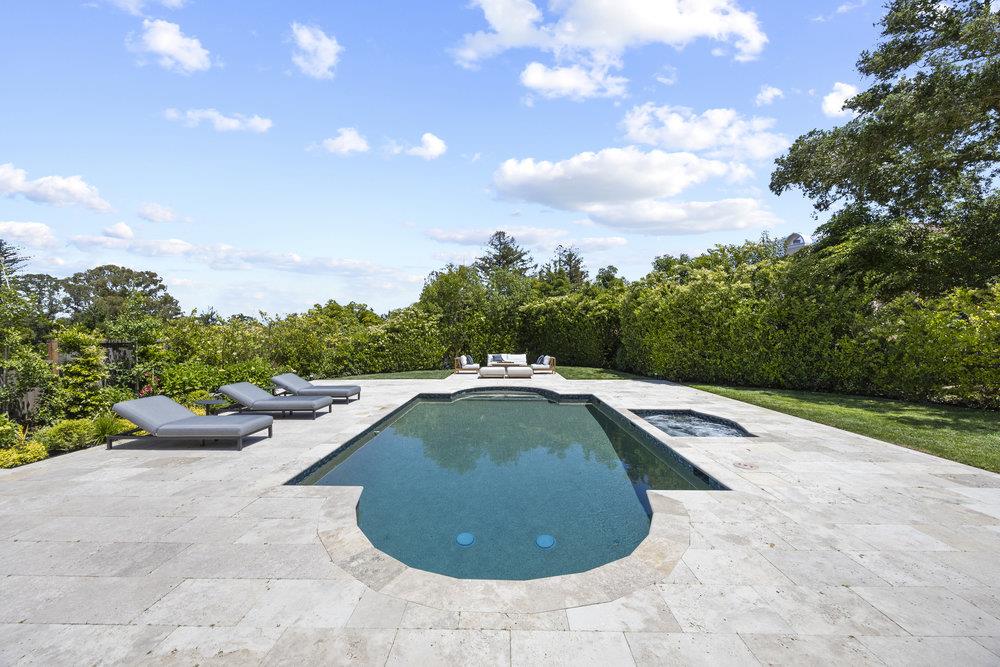 Detail Gallery Image 54 of 68 For 1095 Macadamia Dr, Hillsborough,  CA 94010 - 5 Beds | 5/1 Baths
