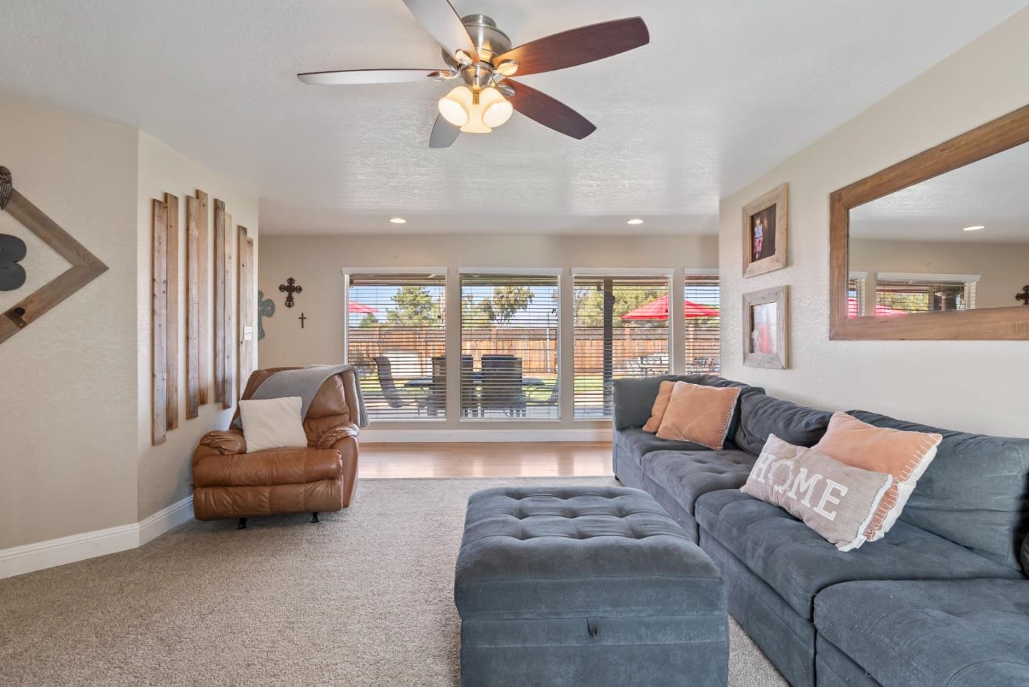 Detail Gallery Image 20 of 68 For 60 Dots Cir, Hollister,  CA 95023 - 3 Beds | 2/1 Baths