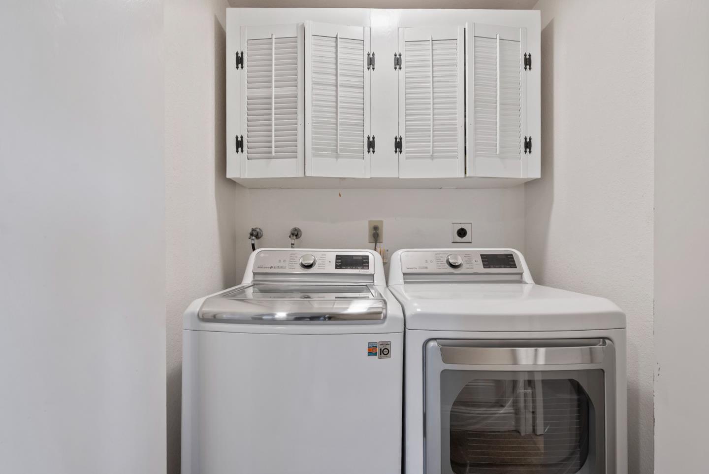 Detail Gallery Image 33 of 68 For 60 Dots Cir, Hollister,  CA 95023 - 3 Beds | 2/1 Baths