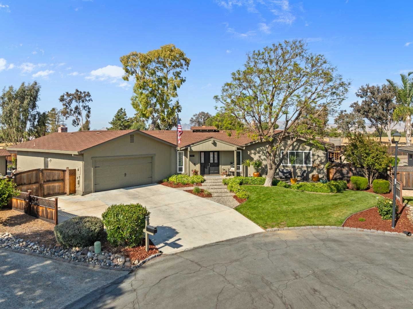 Detail Gallery Image 56 of 68 For 60 Dots Cir, Hollister,  CA 95023 - 3 Beds | 2/1 Baths