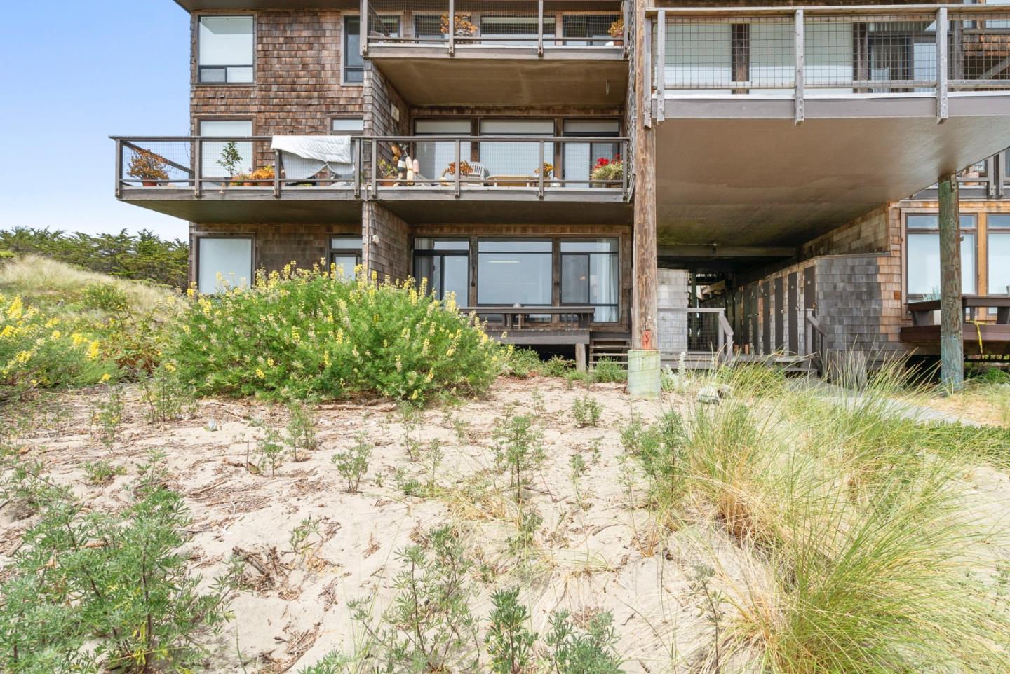 Detail Gallery Image 2 of 36 For 52 Pelican Pt, Watsonville,  CA 95076 - 1 Beds | 1 Baths
