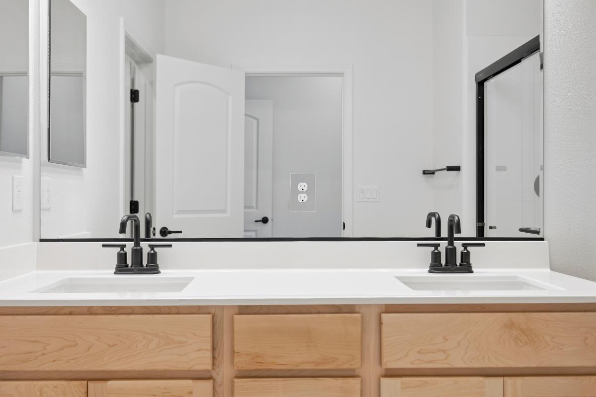Detail Gallery Image 19 of 31 For 3710 Scribe Way, Castro Valley,  CA 94546 - 3 Beds | 3 Baths
