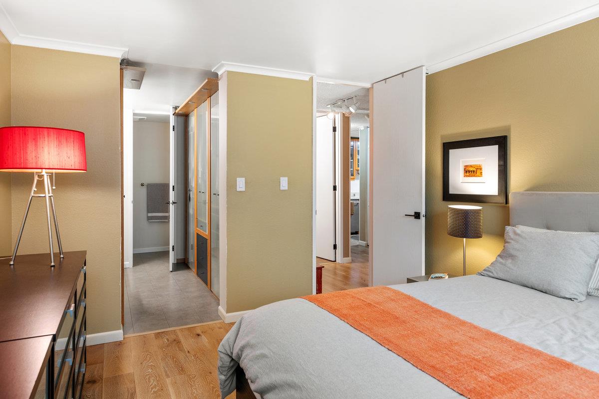 Detail Gallery Image 18 of 32 For 1116 Shelter Creek Ln, San Bruno,  CA 94066 - 2 Beds | 2 Baths