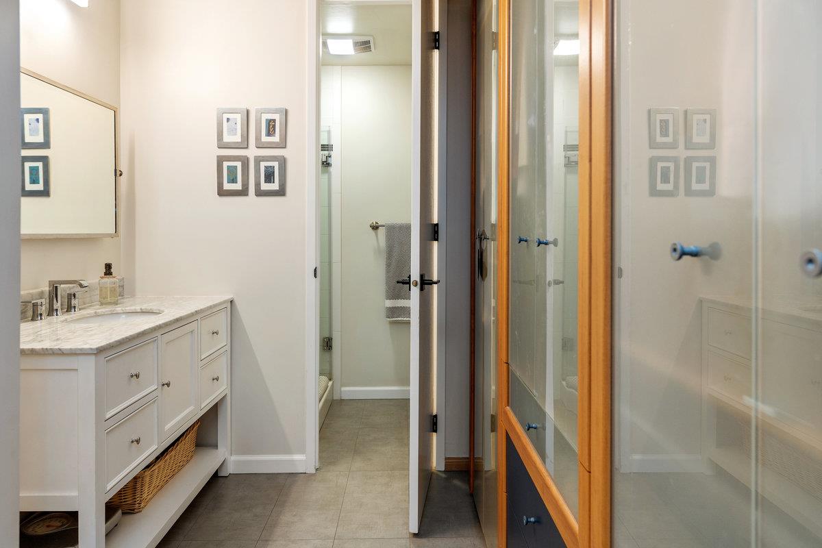 Detail Gallery Image 19 of 32 For 1116 Shelter Creek Ln, San Bruno,  CA 94066 - 2 Beds | 2 Baths