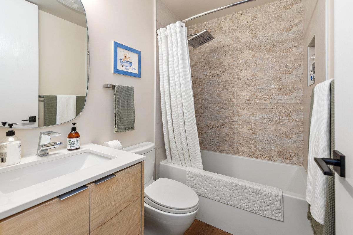 Detail Gallery Image 25 of 32 For 1116 Shelter Creek Ln, San Bruno,  CA 94066 - 2 Beds | 2 Baths