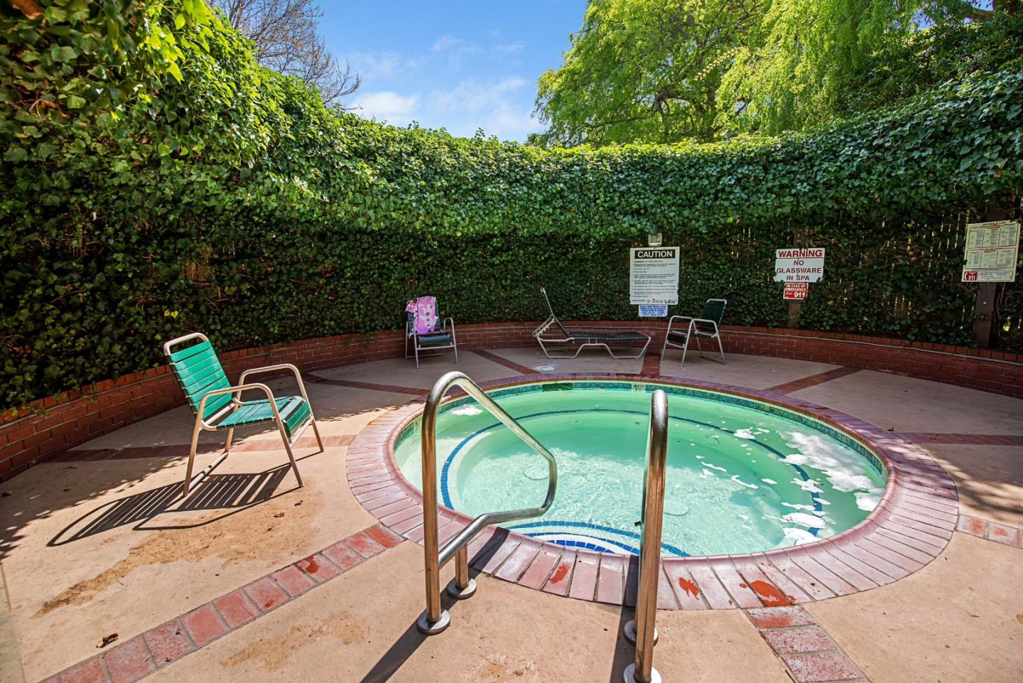 Detail Gallery Image 31 of 32 For 1116 Shelter Creek Ln, San Bruno,  CA 94066 - 2 Beds | 2 Baths